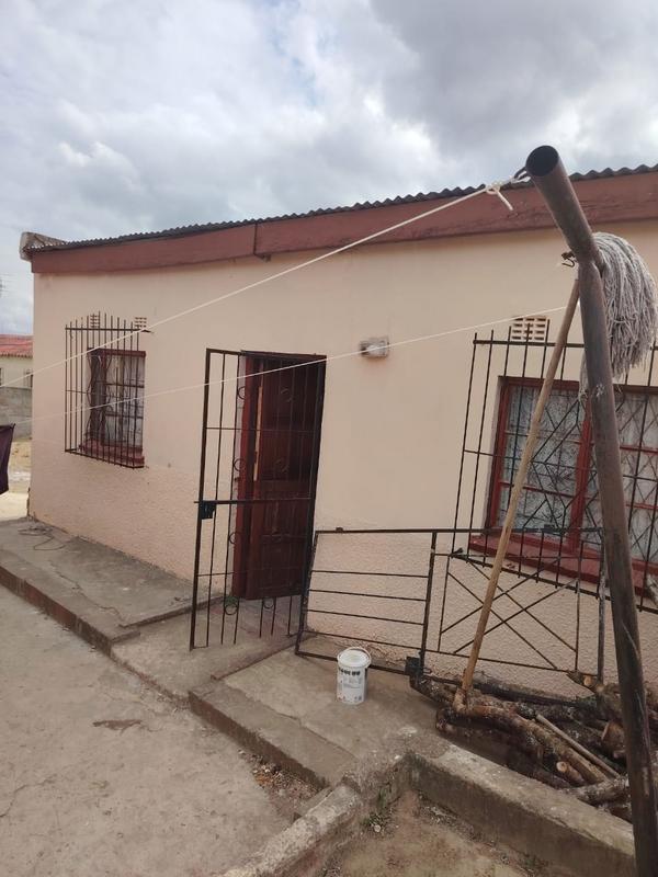 4 Bedroom Property for Sale in Mdantsane Nu 3 Eastern Cape